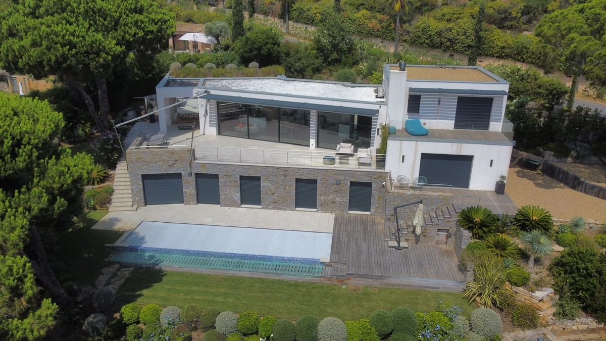 Villa moderne avec piscine au Cap-Ferret